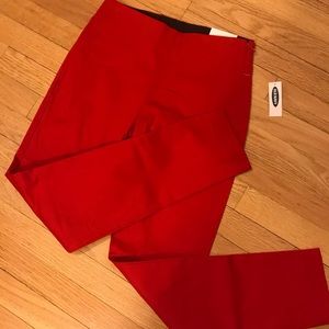 Red pants with side zipper NWT